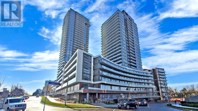 #3303 32 Forest Manor Road, Toronto (Henry Farm), Ontario, M2J1M1, Toronto (Henry Farm), Ontario — photo 1 of 5