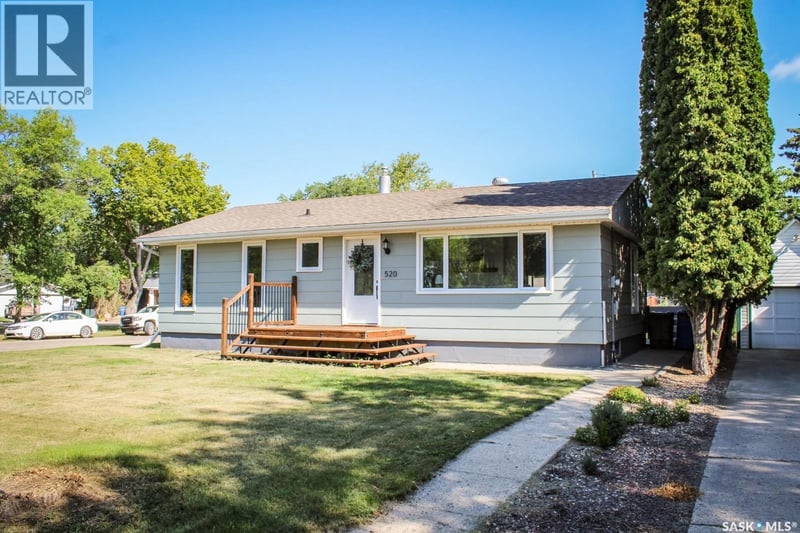 520 Crawford AVENUE W, Melfort, Saskatchewan, S0E1A0, Melfort, Saskatchewan — photo 1 of 5