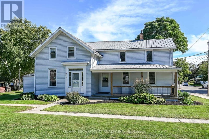 217-219 Nelson Street West, Norfolk (Port Dover), Ontario, N0A1N0, Norfolk (Port Dover), Ontario — photo 1 of 5