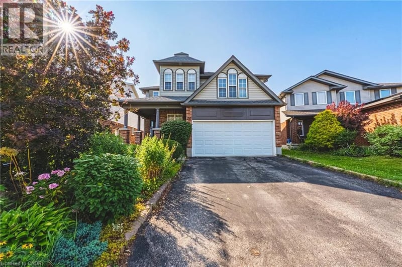 140 COUNTRY CLUB Drive, Cambridge, Ontario, N1T2B6, Cambridge, Ontario — photo 1 of 5