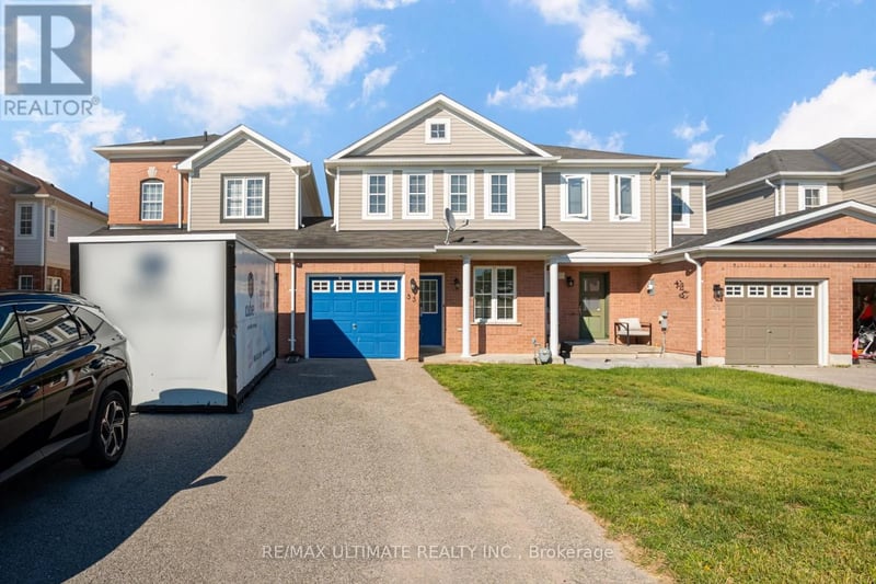 33 McCann Lane, Essa (Angus), Ontario, L0M1B4, Essa (Angus), Ontario — photo 1 of 5