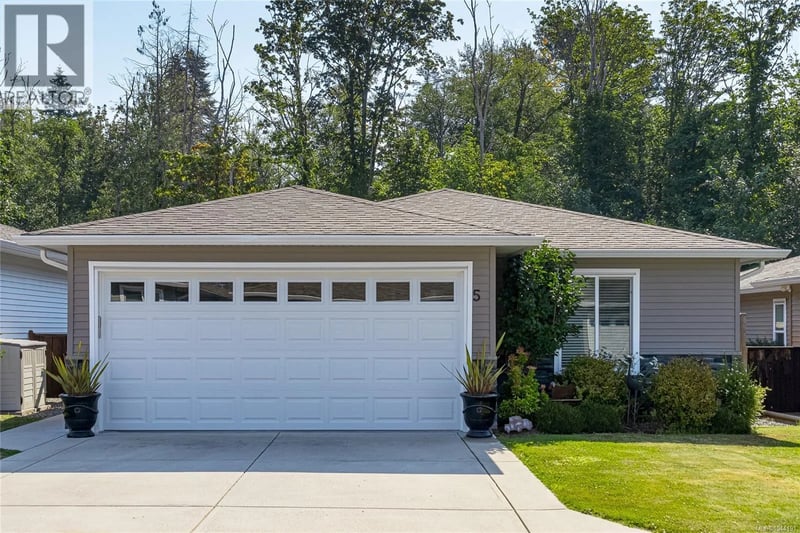 #5 7586 Tetayut Road, Central Saanich, British Columbia, V8M0B4, Central Saanich, British Columbia — photo 1 of 5