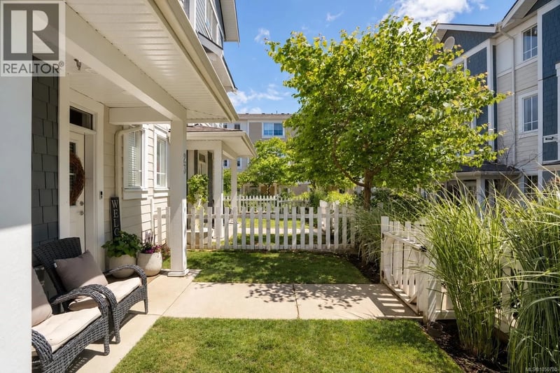 #23 370 Latoria Boulevard, Colwood, British Columbia, V9C0N9, Colwood, British Columbia — photo 1 of 5