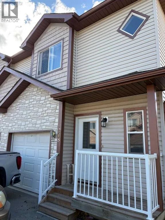 10150 121 Avenue, Grande Prairie, Alberta, T8V8H2, Grande Prairie, Alberta — photo 1 of 5