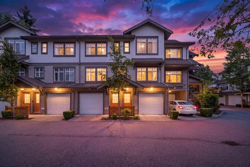#18 16233 83 Avenue, Surrey, British Columbia, V4N0Z3, Surrey, British Columbia — photo 1 of 5