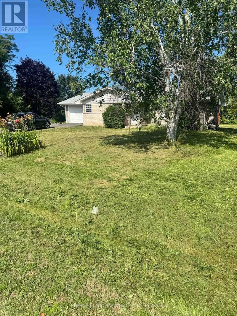 4045 Hwy 35 (Main) Road, Kawartha Lakes (Fenelon), Ontario, K0M1G0, Kawartha Lakes (Fenelon), Ontario — photo 1 of 5