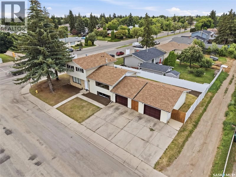 702 McKercher DRIVE, Saskatoon, Saskatchewan, S7H3W7, Saskatoon, Saskatchewan — photo 1 of 5