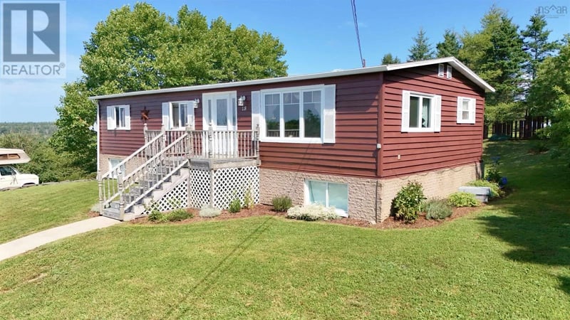 18 Cemetery Road, Hebron, Nova Scotia, B5A4K4, Hebron, Nova Scotia — photo 1 of 5