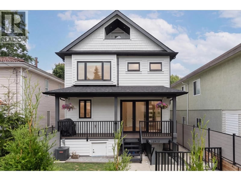 2972 VENABLES Street, Vancouver, British Columbia, V5K2R9, Vancouver, British Columbia — photo 1 of 5