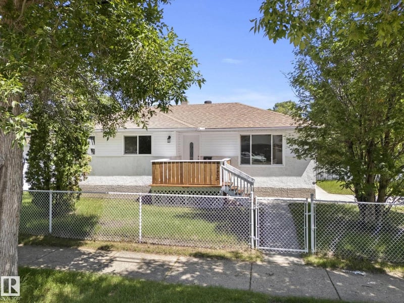 10602 100 AV, Fort Saskatchewan, Alberta, T8L1Z6, Fort Saskatchewan, Alberta — photo 1 of 5