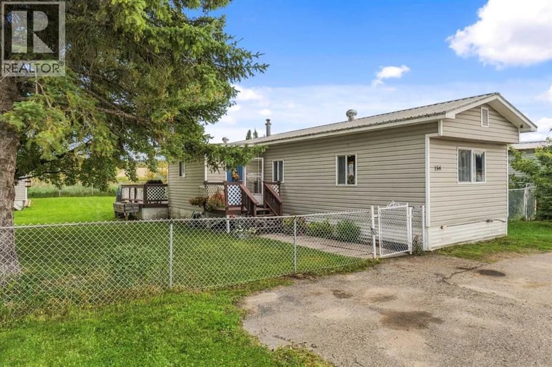 156 River Valley Estates, Whitecourt, Alberta, T7S1K2, Whitecourt, Alberta — photo 1 of 5