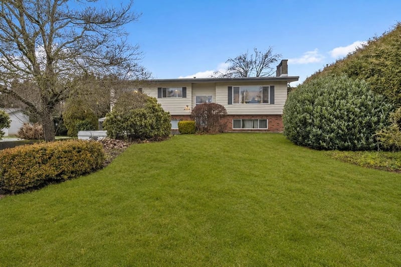 46573 ELGIN Drive, Chilliwack, British Columbia, V2P6T2, Chilliwack, British Columbia — photo 1 of 5