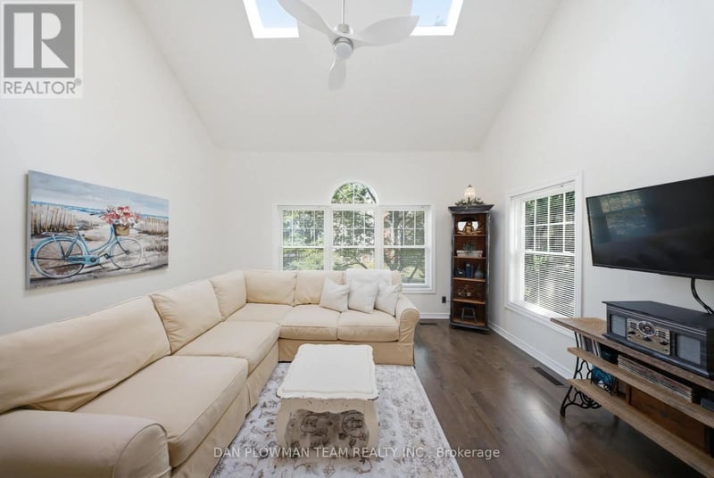 #H-14 1661 Nash Road, Clarington (Courtice), Ontario, L1E1S8, Clarington (Courtice), Ontario — photo 1 of 5