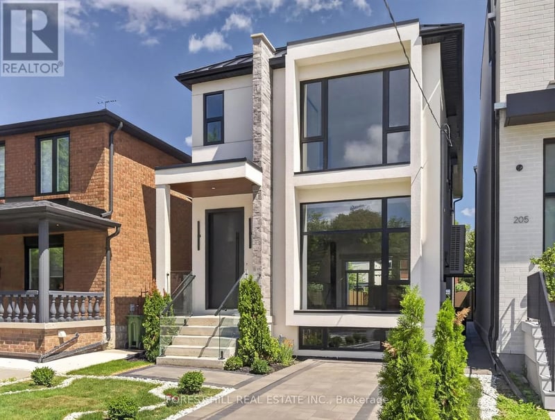 207 Robina Avenue, Toronto (Oakwood Village), Ontario, M6C3Y9, Toronto (Oakwood Village), Ontario — photo 1 of 5