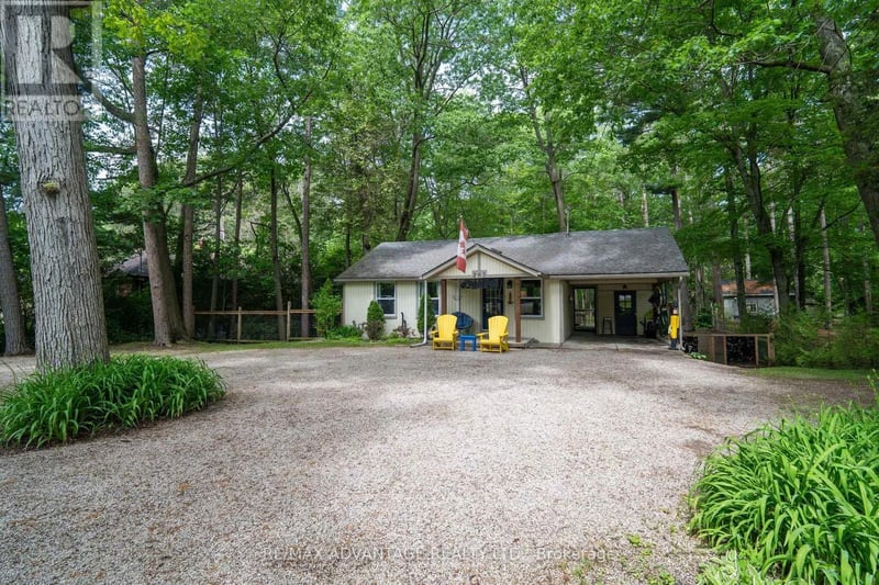 263 Ontario Street South, Lambton Shores (Grand Bend), Ontario, N0M1T0, Lambton Shores (Grand Bend), Ontario — photo 1 of 5