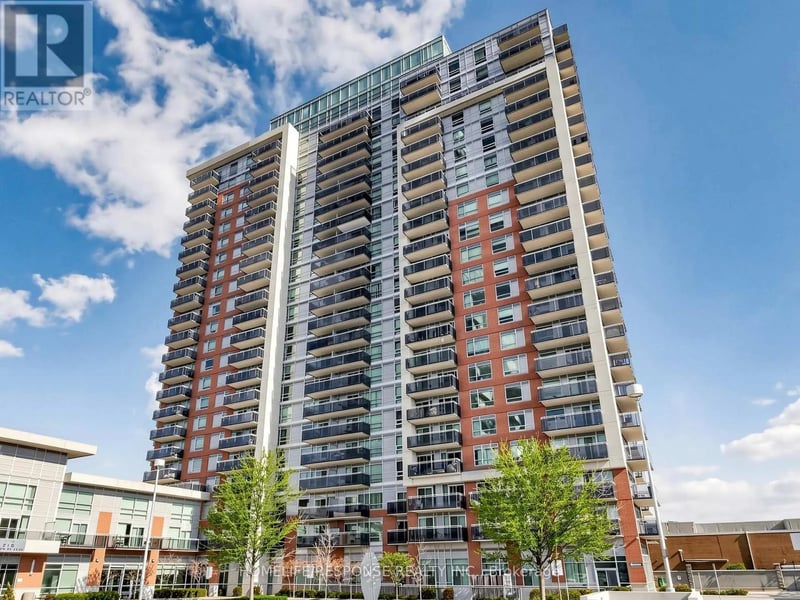 #225 215 QUEEN Street East, Brampton (Queen Street Corridor), Ontario, L6W0A9, Brampton (Queen Street Corridor), Ontario — photo 1 of 5