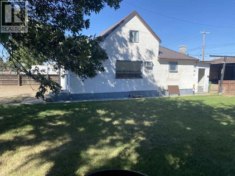 5309 57 Street North, Taber, Alberta, T1G1L7, Taber, Alberta — photo 1 of 5