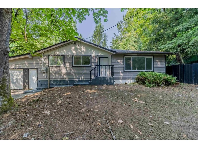 31753 HILLCREST Avenue, Mission, British Columbia, V2V1K7, Mission, British Columbia — photo 1 of 5
