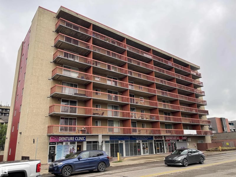 #203 12831 66 ST NW, Edmonton, Alberta, T5C0A4, Edmonton, Alberta — photo 1 of 5