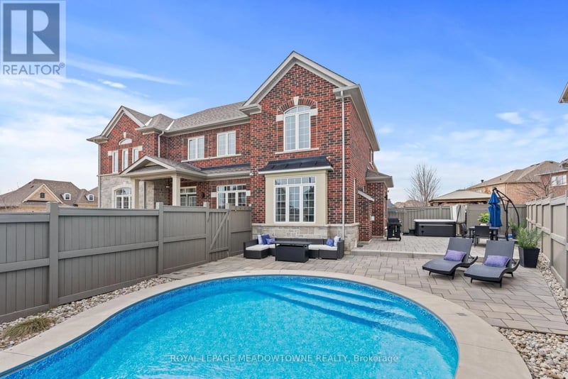 67 Hidden Lake Trail, Halton Hills (Georgetown), Ontario, L7G0K6, Halton Hills (Georgetown), Ontario — photo 1 of 5
