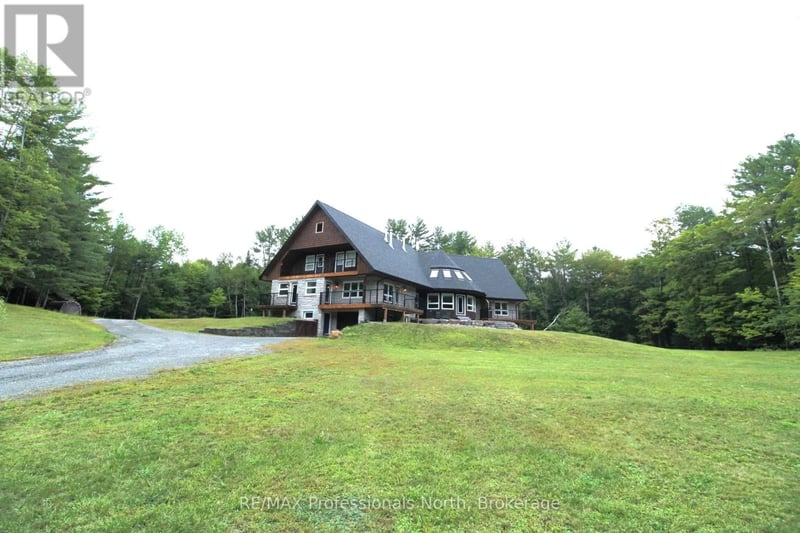 1196 Ravenscliffe Road, Huntsville (Chaffey), Ontario, P1H0J3, Huntsville (Chaffey), Ontario — photo 1 of 5