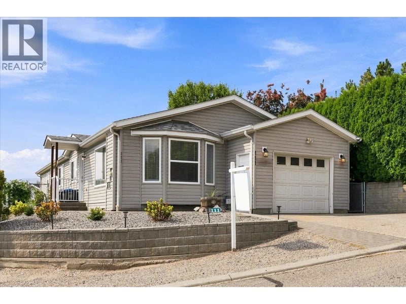 #111 2550 Hollywood Road North, Kelowna, British Columbia, V1V2S6, Kelowna, British Columbia — photo 1 of 5