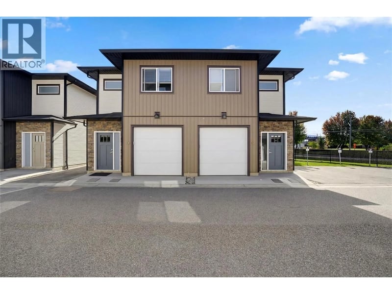 #16 2081 11 Avenue Northeast, Salmon Arm, British Columbia, V1E0G1, Salmon Arm, British Columbia — photo 1 of 5