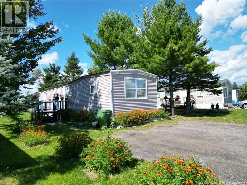 34 Leafwood Crescent, Fredericton, New Brunswick, E3B6N8, Fredericton, New Brunswick — photo 1 of 5