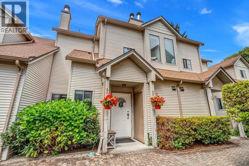 #3 98 BEGIN Street, Coquitlam, British Columbia, V3K6M9, Coquitlam, British Columbia — photo 1 of 5