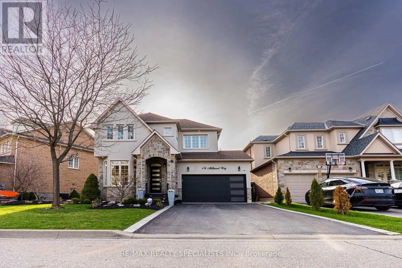 174 Milkweed Way, Oakville (BR Bronte), Ontario, L6L0A4, Oakville (BR Bronte), Ontario — photo 1 of 5