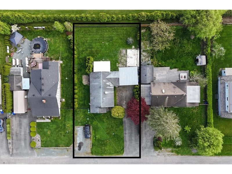 46308 VELMA Avenue, Chilliwack, British Columbia, V4Z1A1, Chilliwack, British Columbia — photo 1 of 5