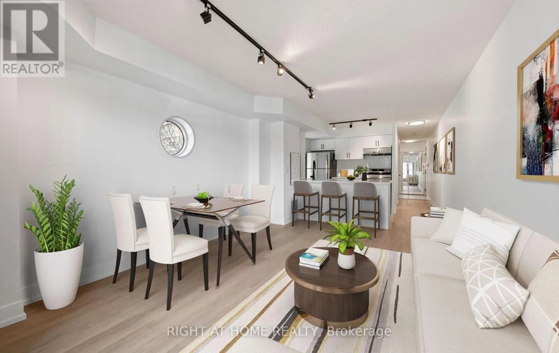 #219 600 Queens Quay, Toronto (Waterfront Communities), Ontario, M5V3M3, Toronto (Waterfront Communities), Ontario — photo 1 of 5