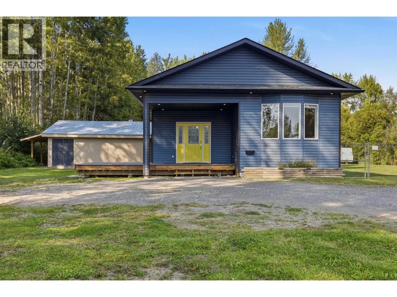 2102 QUARTZ Road, Quesnel, British Columbia, V2J4N7, Quesnel, British Columbia — photo 1 of 5