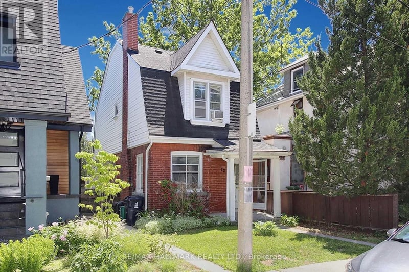 73 Hocken Avenue, Toronto (Wychwood), Ontario, M6G2K1, Toronto (Wychwood), Ontario — photo 1 of 5