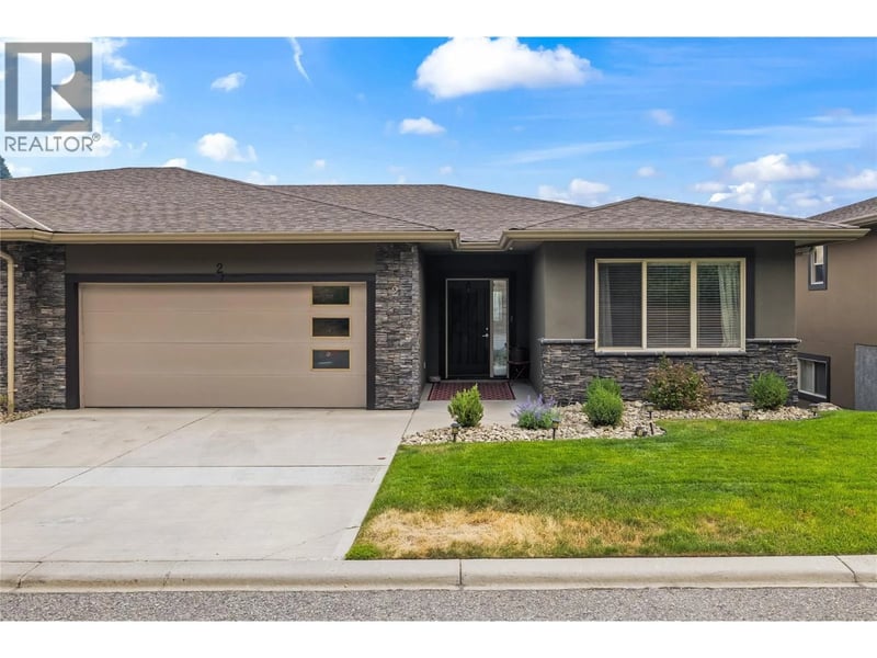 #2 2421 Glacier Court, Kelowna, British Columbia, V1V3A6, Kelowna, British Columbia — photo 1 of 5
