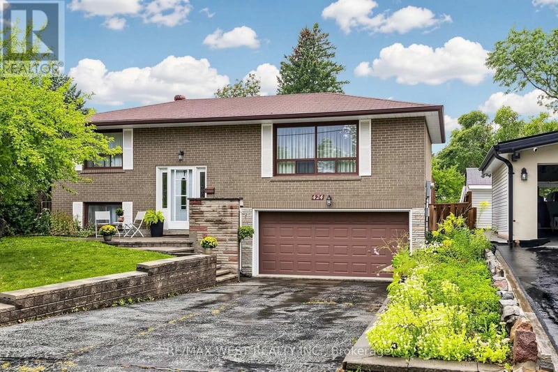 424 Brimorton Drive, Toronto (Woburn), Ontario, M1H2E5, Toronto (Woburn), Ontario — photo 1 of 5