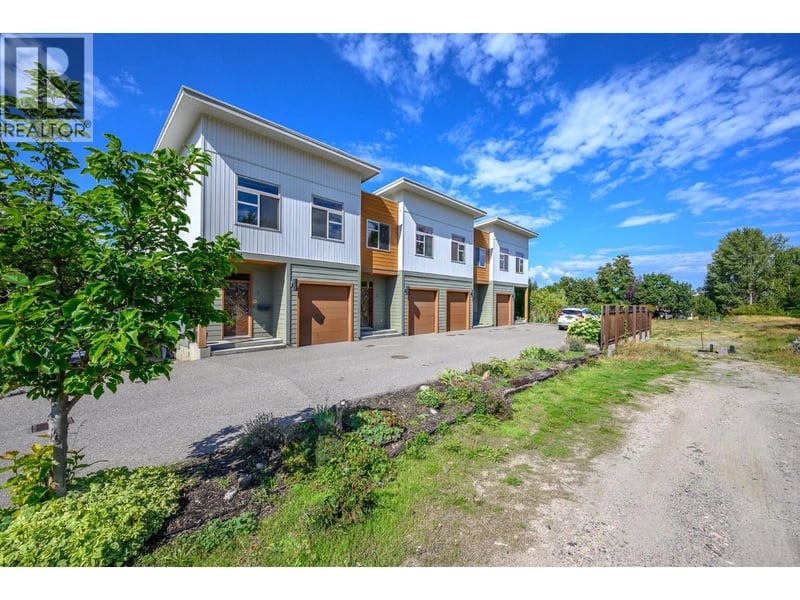 #2 1703 43 Avenue, Vernon, British Columbia, V1T3K2, Vernon, British Columbia — photo 1 of 5