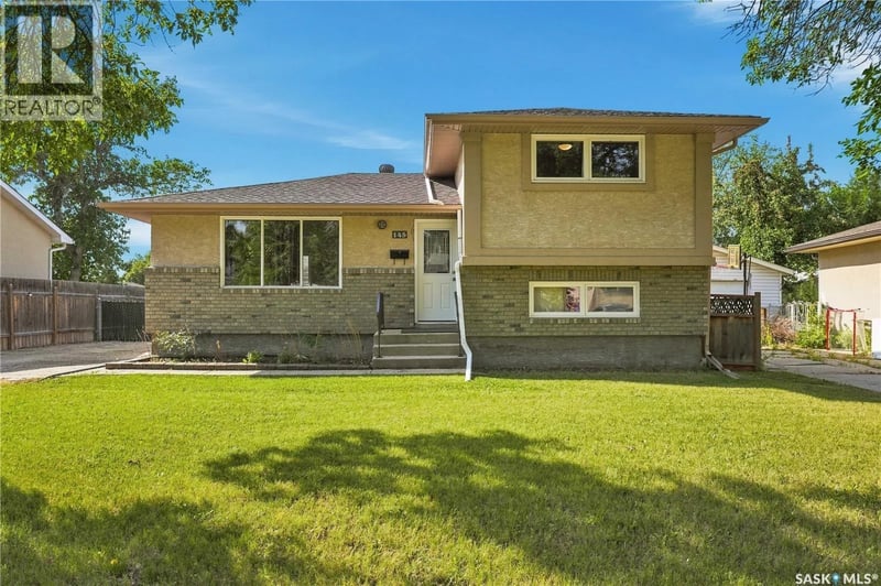 145 Dalgliesh DRIVE, Regina, Saskatchewan, S4R5T1, Regina, Saskatchewan — photo 1 of 5