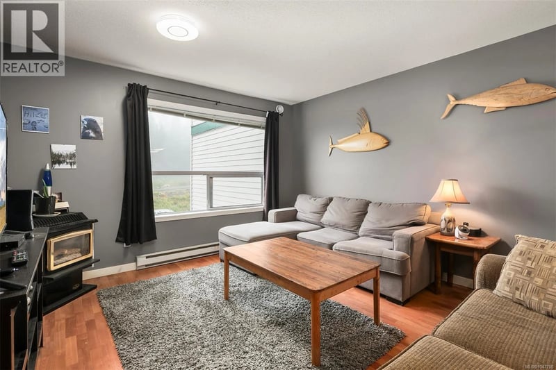 #205 1105 Henry Road, Courtenay, British Columbia, V9J1L0, Courtenay, British Columbia — photo 1 of 5