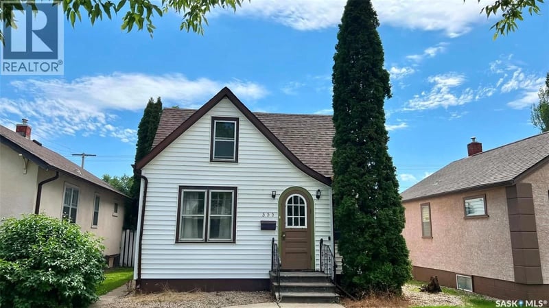 355 10th STREET E, Prince Albert, Saskatchewan, S6V0Z2, Prince Albert, Saskatchewan — photo 1 of 5