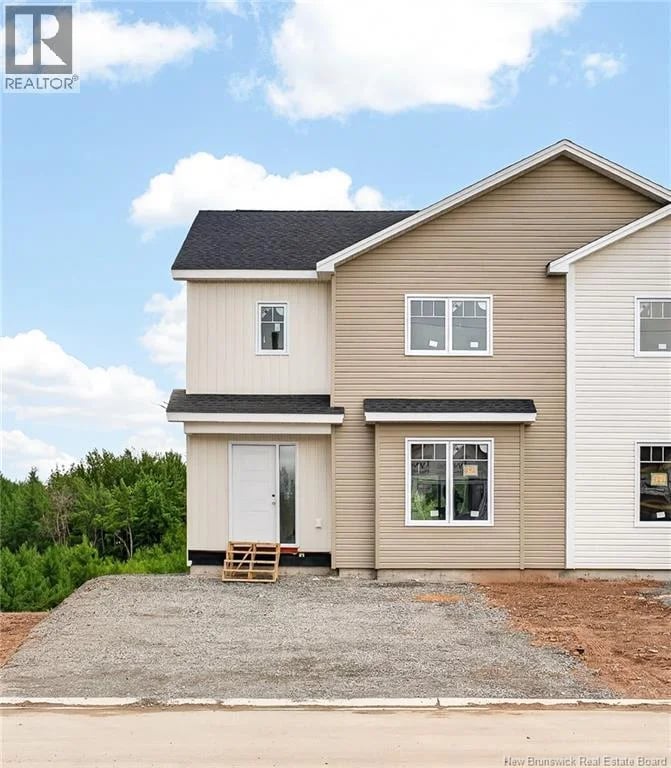 129 Beau Domaine Court, Dieppe, New Brunswick, E1A2E5, Dieppe, New Brunswick — photo 1 of 5