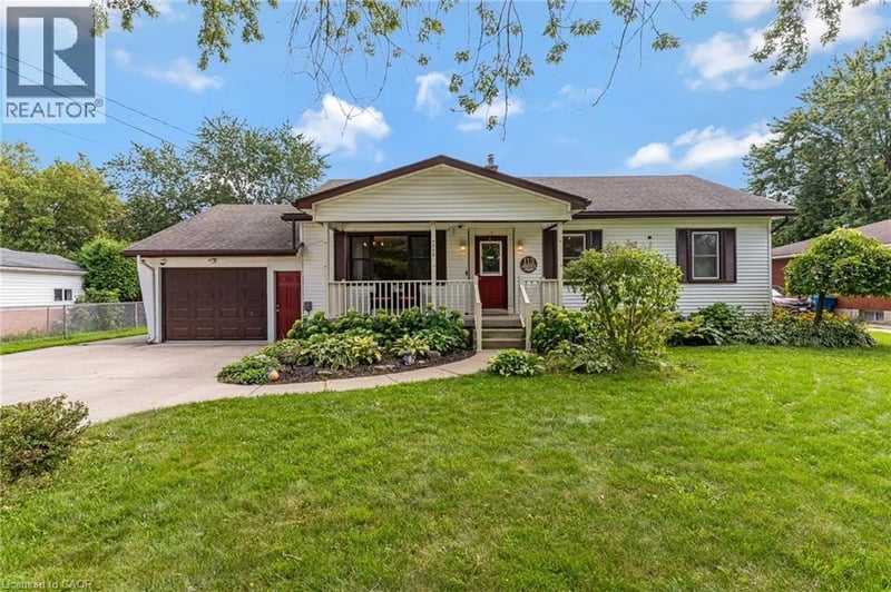 113 WHITELOCK Street, Stratford, Ontario, N5A1T2, Stratford, Ontario — photo 1 of 5