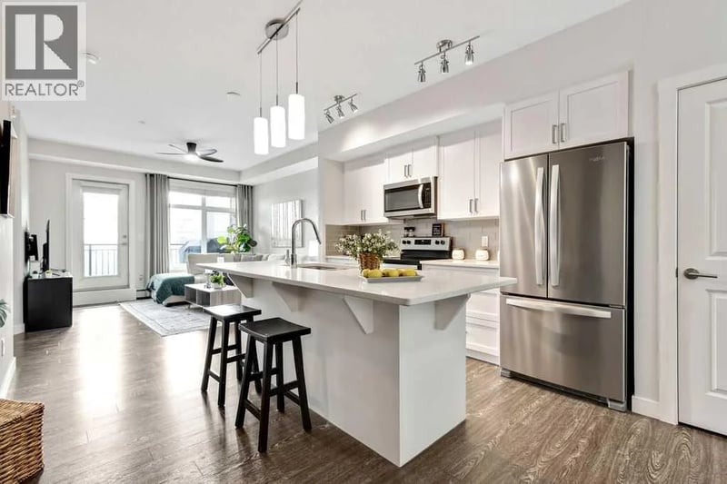 3727 Sage Hill Drive Northwest, Calgary, Alberta, T3R1T7, Calgary, Alberta — photo 1 of 5