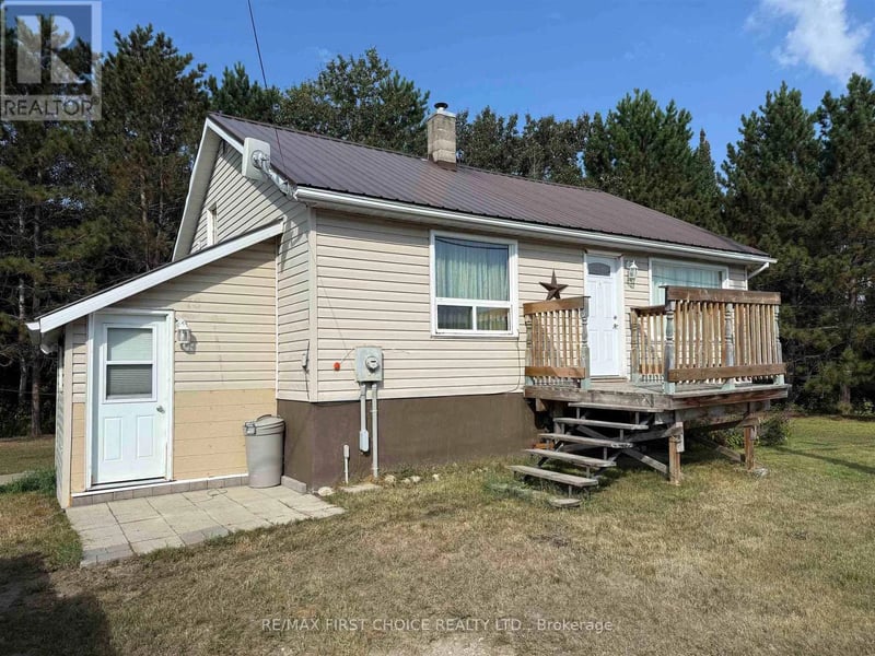 78 Armstrong Street, Machin (TB-612), Ontario, P0V2V0, Machin (TB-612), Ontario — photo 1 of 5