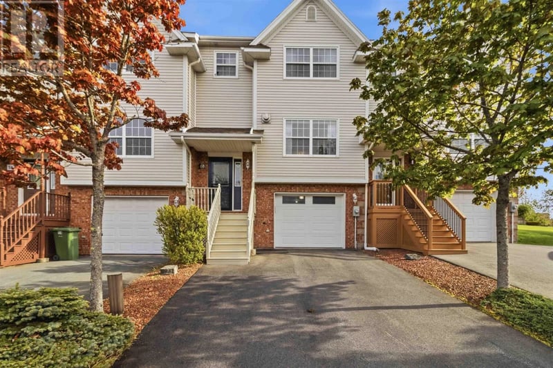 60 Emma Court, Russell Lake, Nova Scotia, B2W6L2, Russell Lake, Nova Scotia — photo 1 of 5