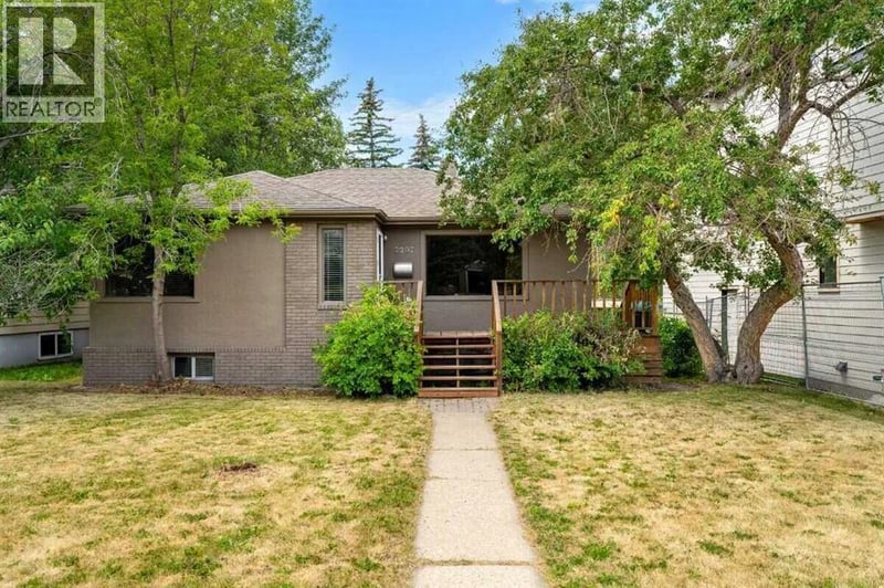 2307 Richmond Road Southwest, Calgary, Alberta, T2T5E3, Calgary, Alberta — photo 1 of 5