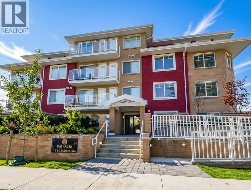 #204 1990 WESTMINSTER Avenue, Port Coquitlam, British Columbia, V3B1E8, Port Coquitlam, British Columbia — photo 1 of 5