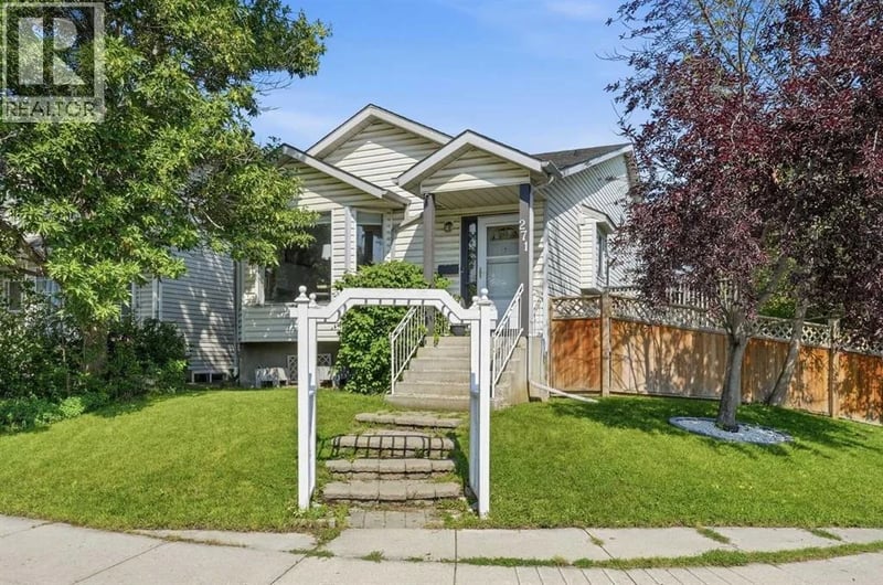 271 Erin Meadow Close Southeast, Calgary, Alberta, T2B3E4, Calgary, Alberta — photo 1 of 5
