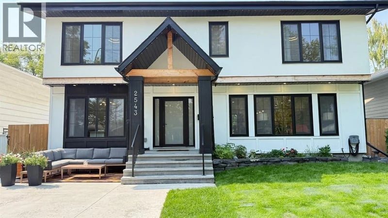 2543 Chicoutimi Drive Northwest, Calgary, Alberta, T2L0W4, Calgary, Alberta — photo 1 of 5
