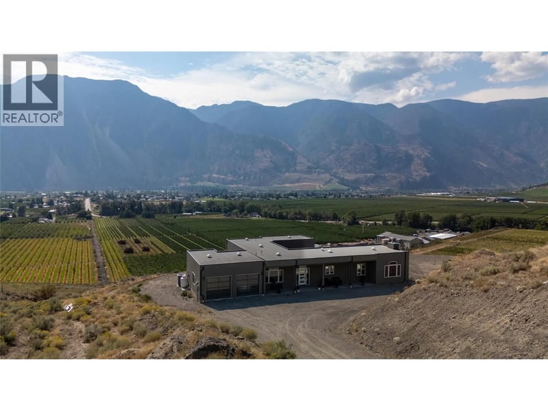 195 Pin  Cushion Trail, Keremeos, British Columbia, V0X1N4, Keremeos, British Columbia — photo 1 of 5